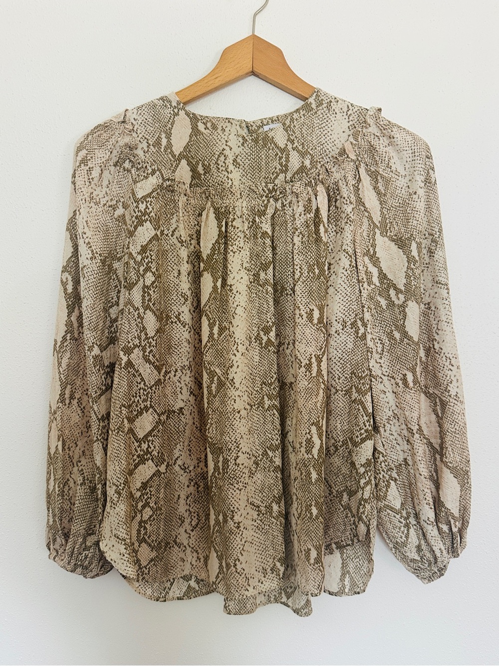 Current Air Snakeskin Balloon Sleeve Blouse XS Like New